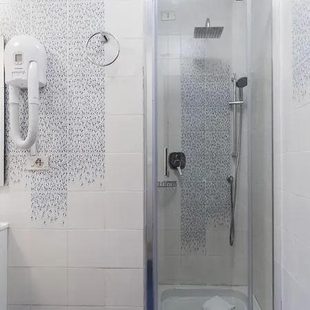 Il Borgo 菲纳莱利古雷