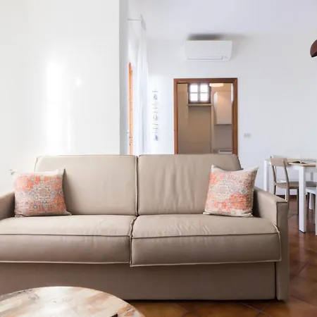 Il Borgo Apartment *