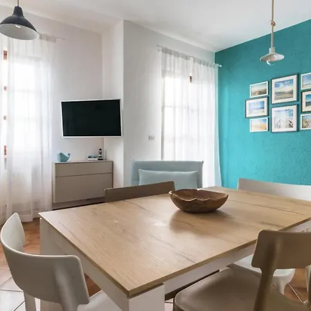 Il Borgo Apartment *