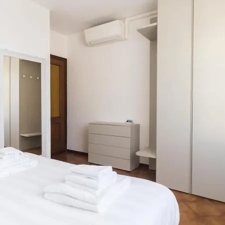 Italianway - Il Borgo * Finale Ligure