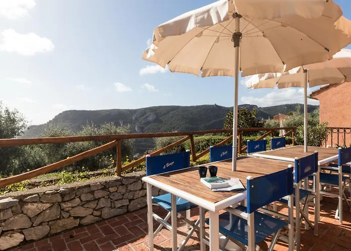 Il Borgo Lejlighed Finale Ligure